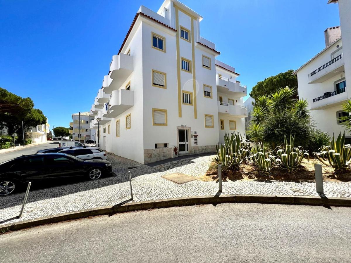 Appartamento Albufeira Falesia Beach 2 By Homing Esterno foto